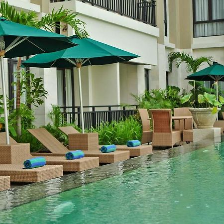 Grand Kuta Hotel And Residence Legian Exteriör bild