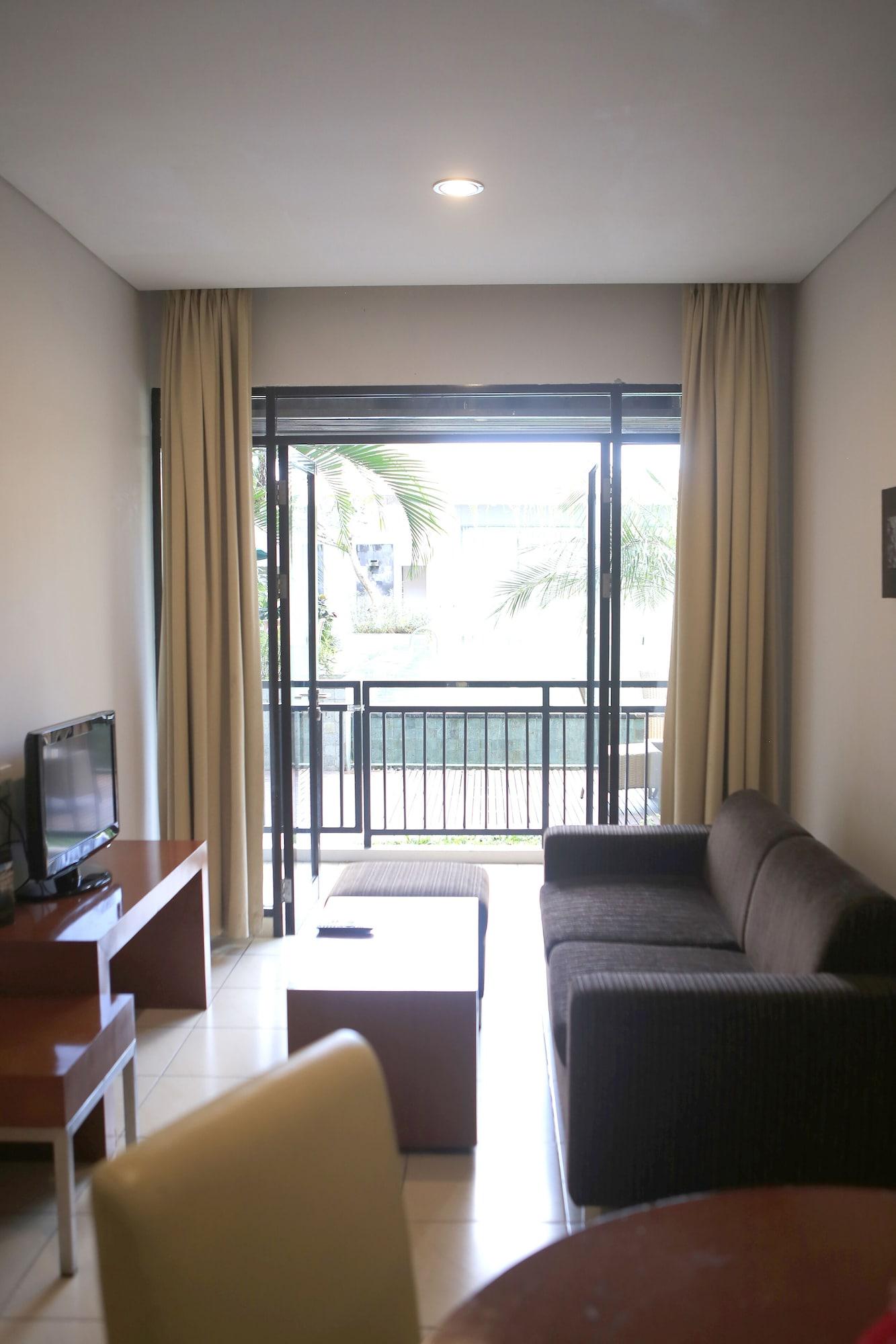 Grand Kuta Hotel And Residence Legian Exteriör bild